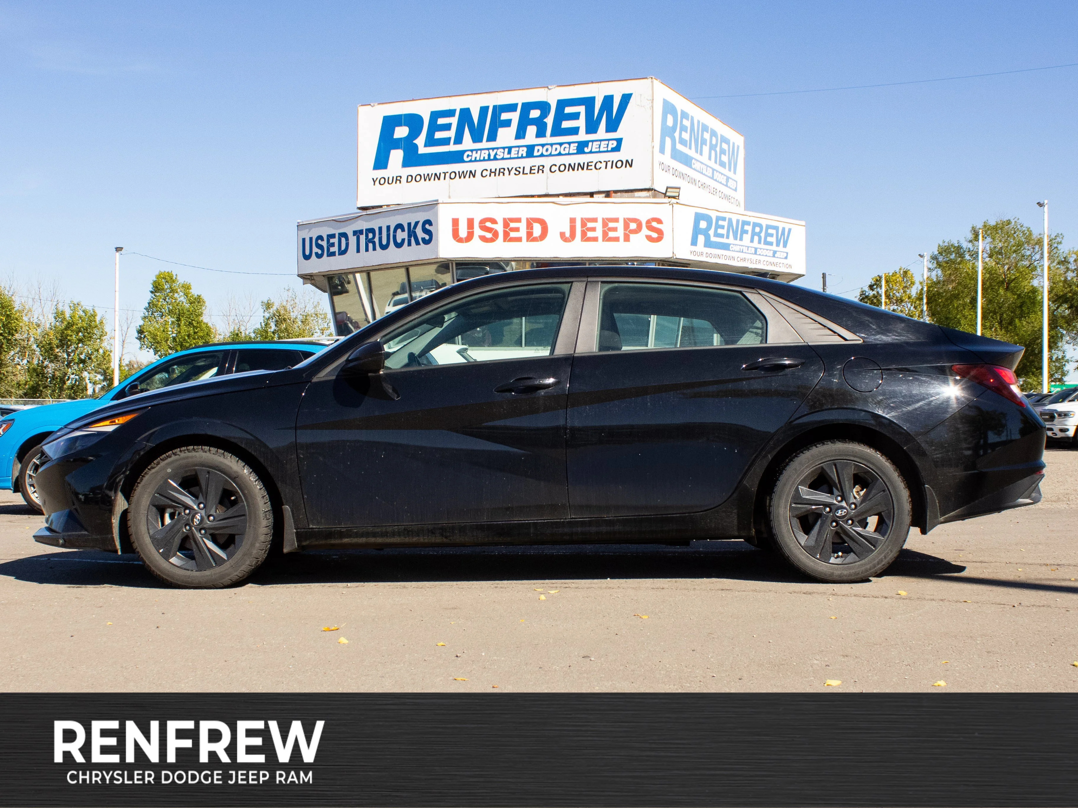 Used 2022 Black Hyundai Preferred* image 1