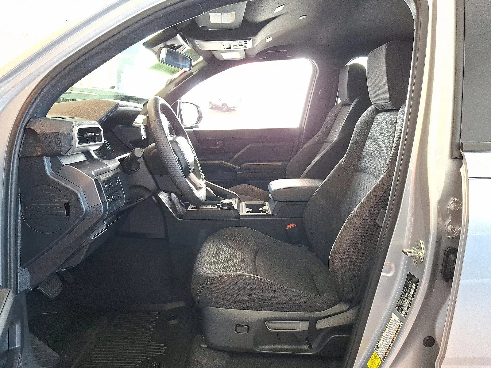Used 2025 Cutting Edge - 1L0 Toyota SR5 image 12