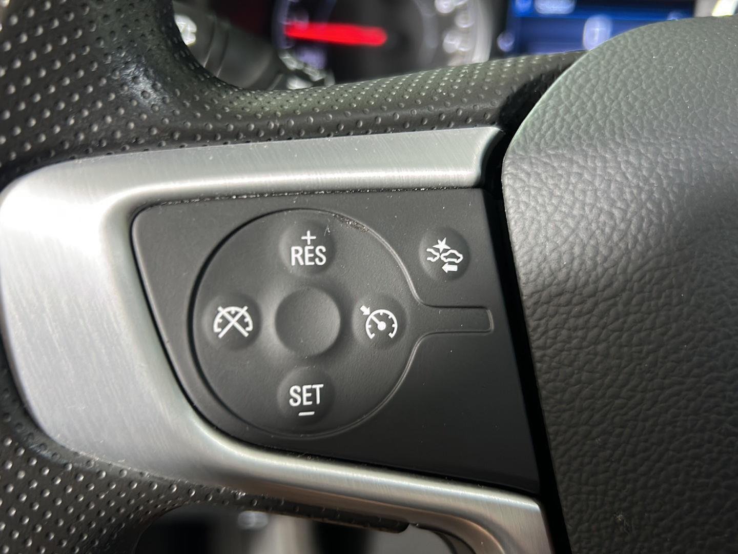 Used 2024 Summit White GMC SLE image 20
