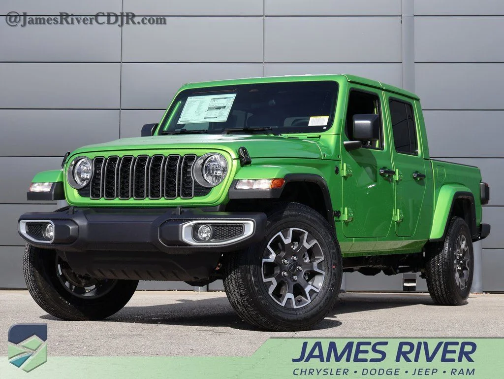 2026 Jeep Gladiator Sahara Auto's photo