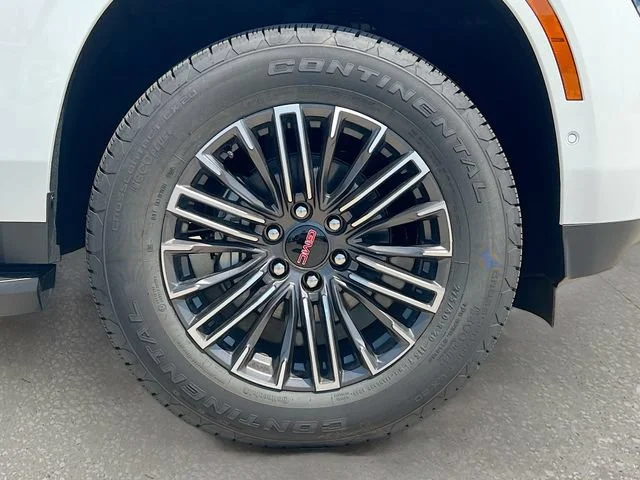 New 2026 Summit White GMC Elevation image 19