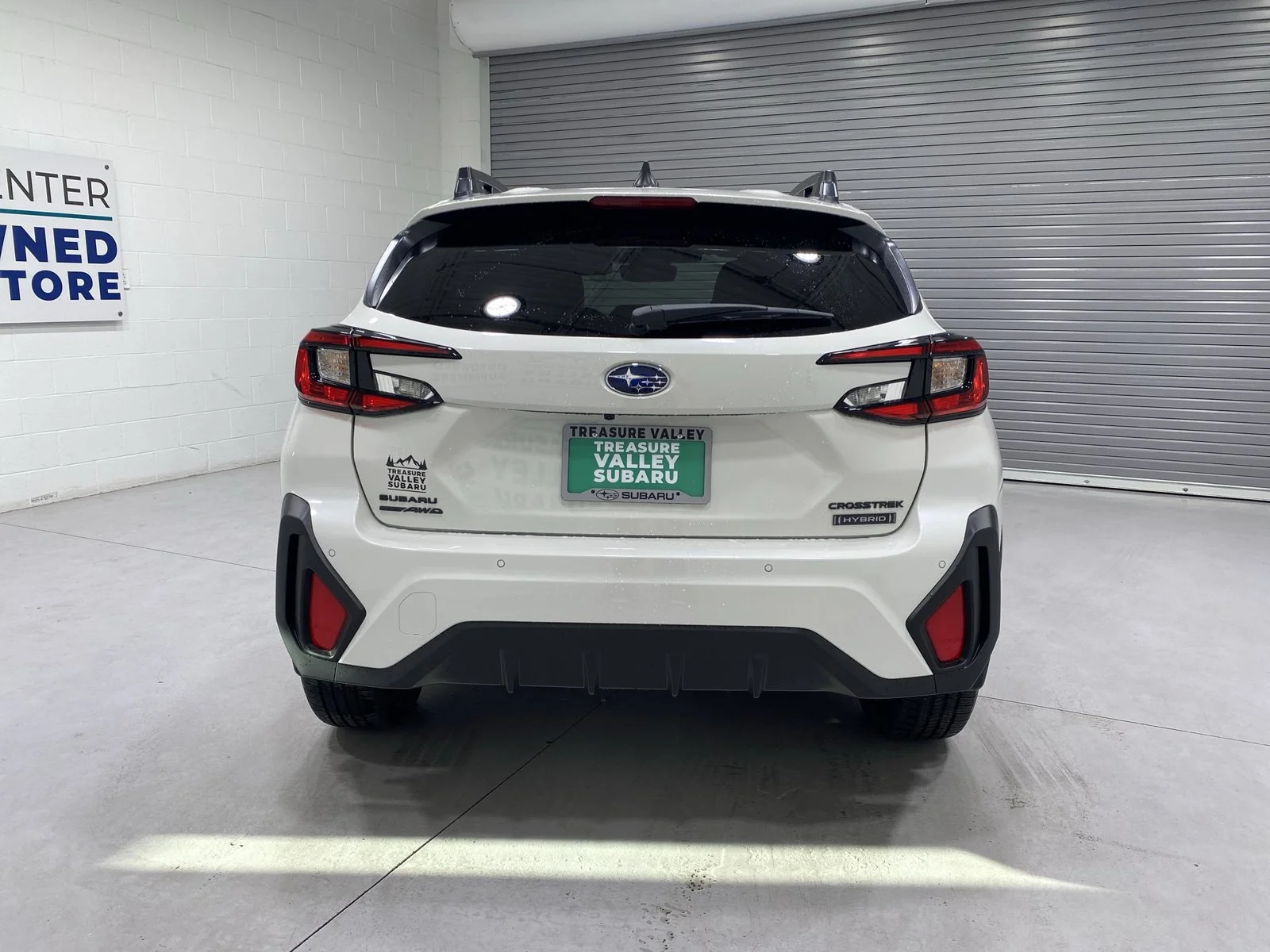 New 2026 CRYSTAL WHITE PEARL Subaru Limited Hybrid image 7