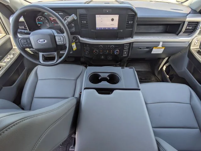 New 2026 Oxford White Ford F-450® XL image 13