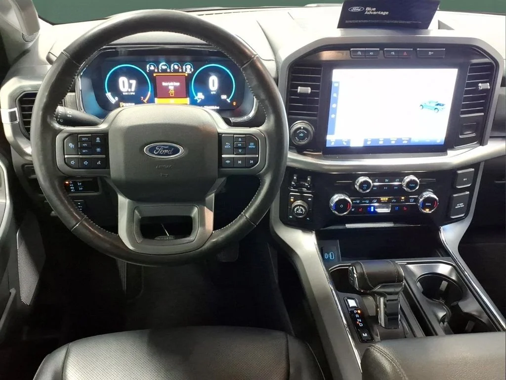 Certified Used 2023 Avalanche Ford Lariat image 7