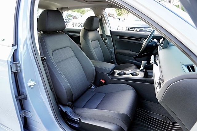 Used 2024  Honda EX image 18