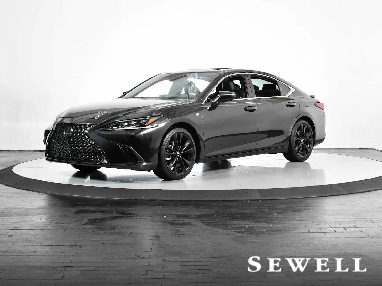 2024 Lexus ES 300h F SPORT Handling
