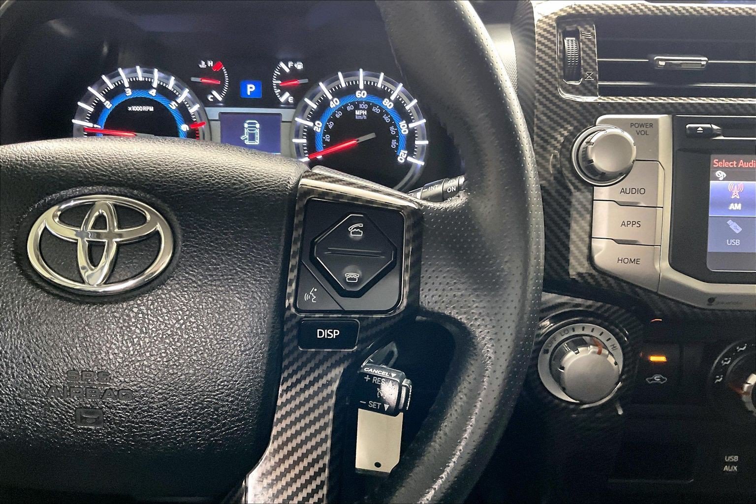 Used 2018 Super White Toyota SR5 image 22