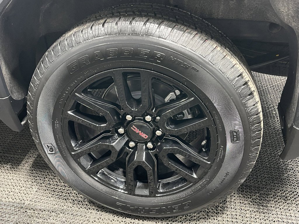 2025 GMC Sierra 1500 Elevation - Photo 15