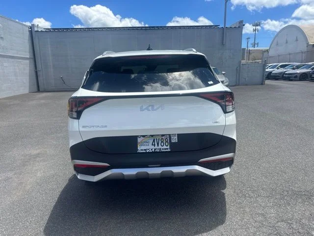 Used 2024 White Kia EX image 4