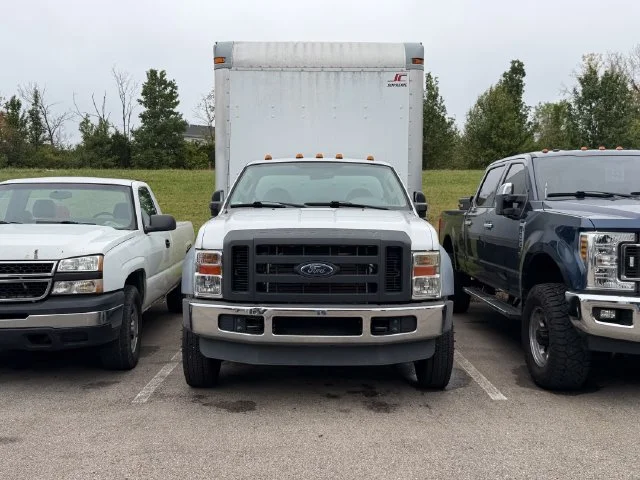 Used 2009 White Ford XL image 7