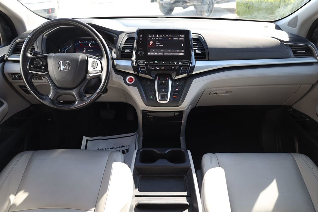 Used 2019 Obsidian Blue Pearl Honda EX-L image 17