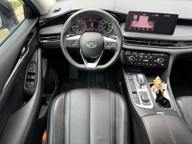 Certified Used 2024 Gray INFINITI PURE image 16