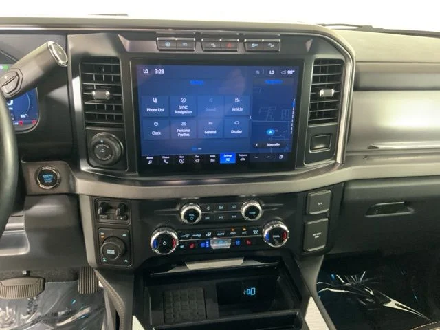 2024 Ford F-350 Super Duty Platinum - Photo 22