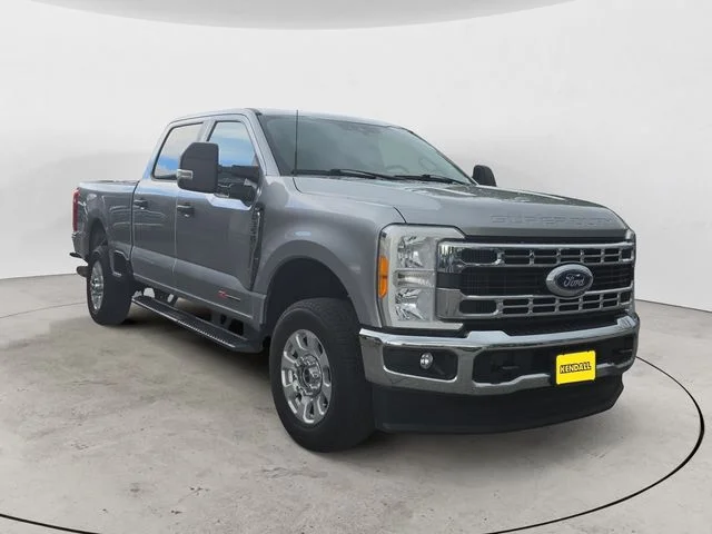 Certified Used 2023 Iconic Silver Metallic Ford XLT image 3