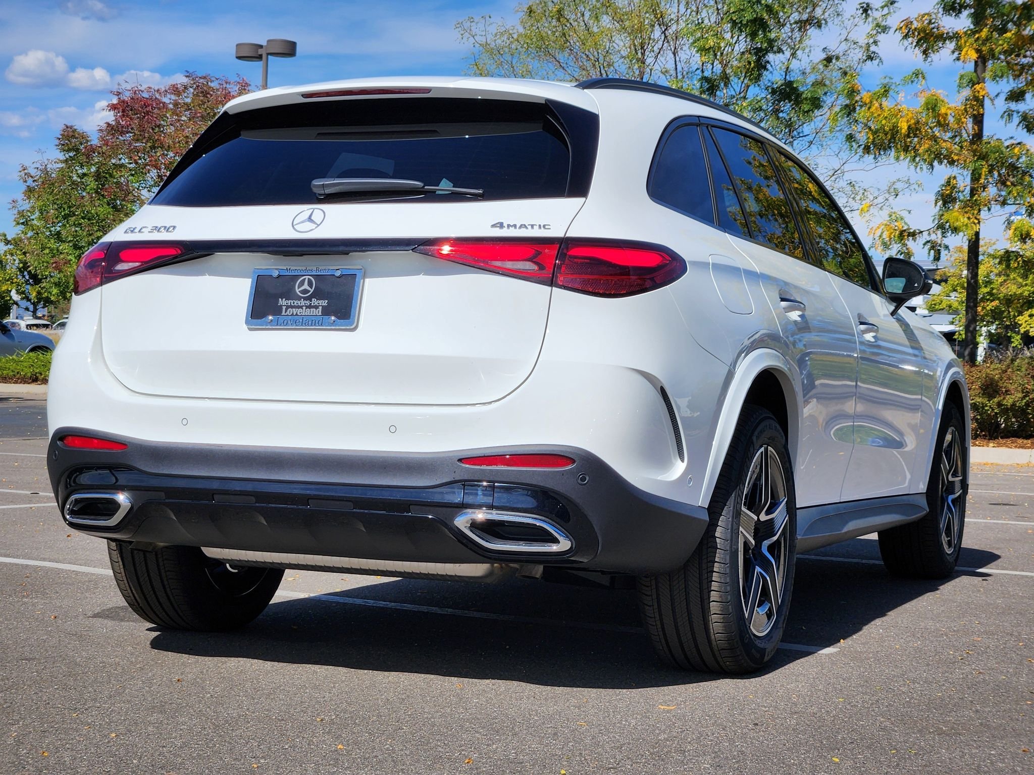 New 2027 Polar White Mercedes-Benz GLC 300 4MATIC® image 8
