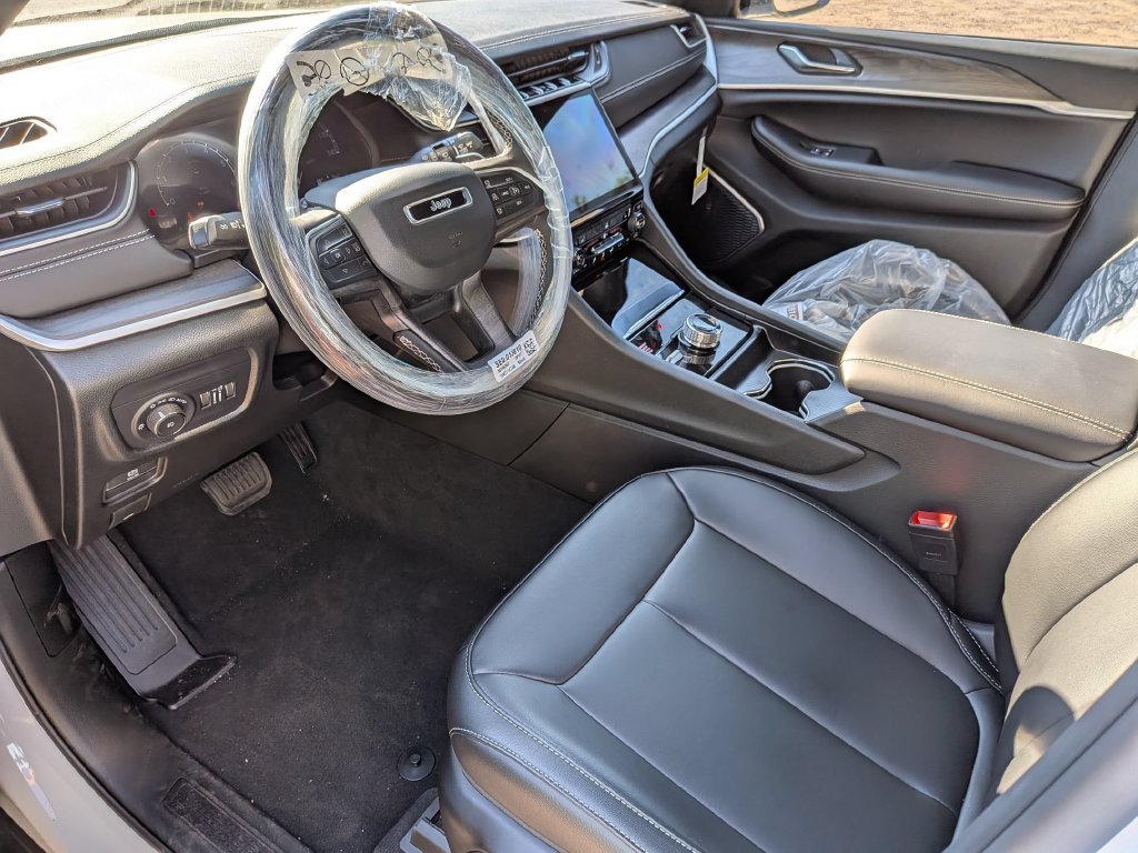2025 Jeep Grand Cherokee L Limited - Photo 11