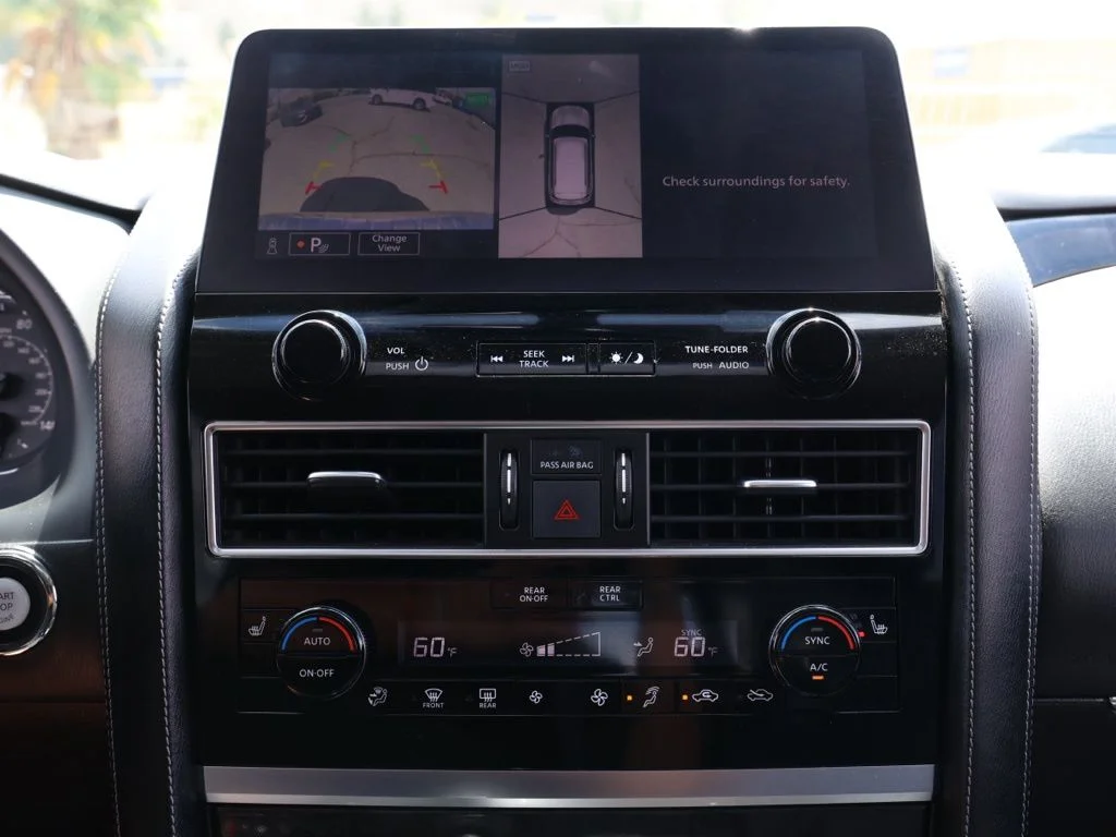 Used 2024 Gray INFINITI LUXE image 29