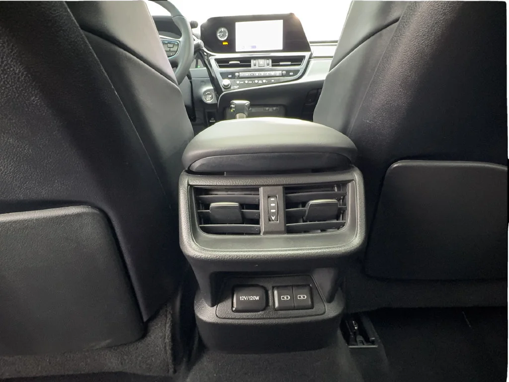 Used 2024 White Lexus 350 image 42