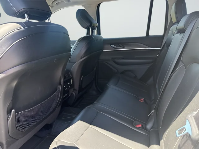 Used 2023 White Jeep Limited image 19