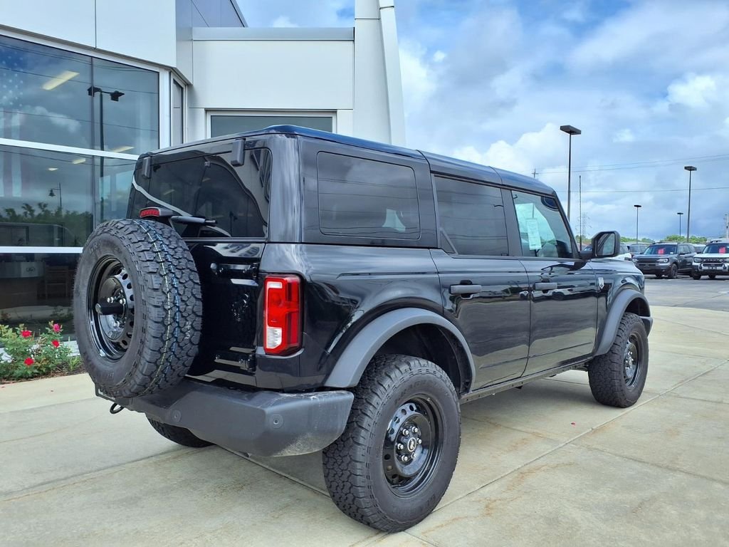 New 2026 Shadow Black Ford Big Bend® image 4