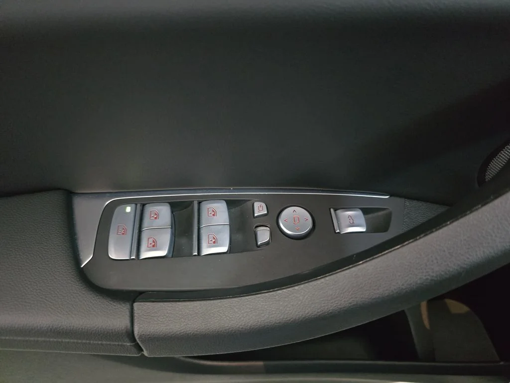Used 2023 Dark Graphite BMW M40i image 26