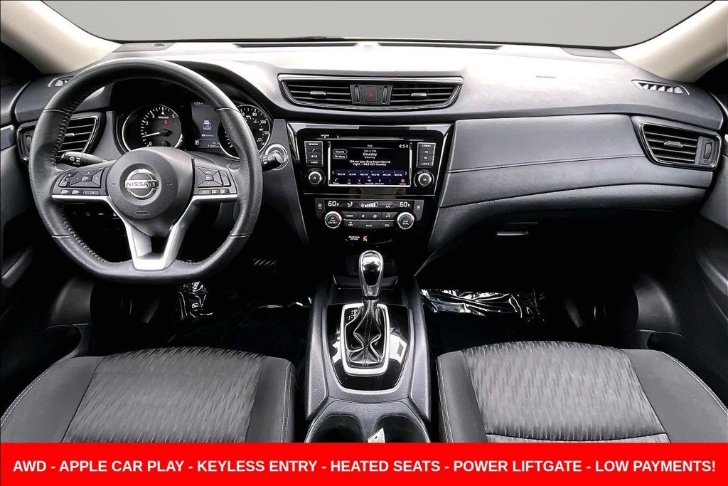 Used 2019 White Nissan SV image 7