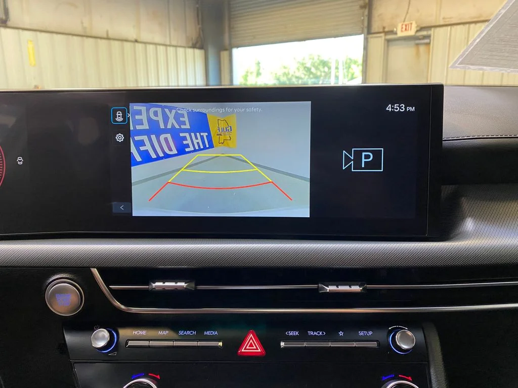 Used 2026 White Hyundai SEL Sport image 39