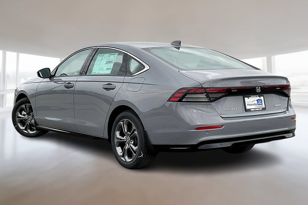 New 2026 Urban Gray Pearl Honda EX-L image 3