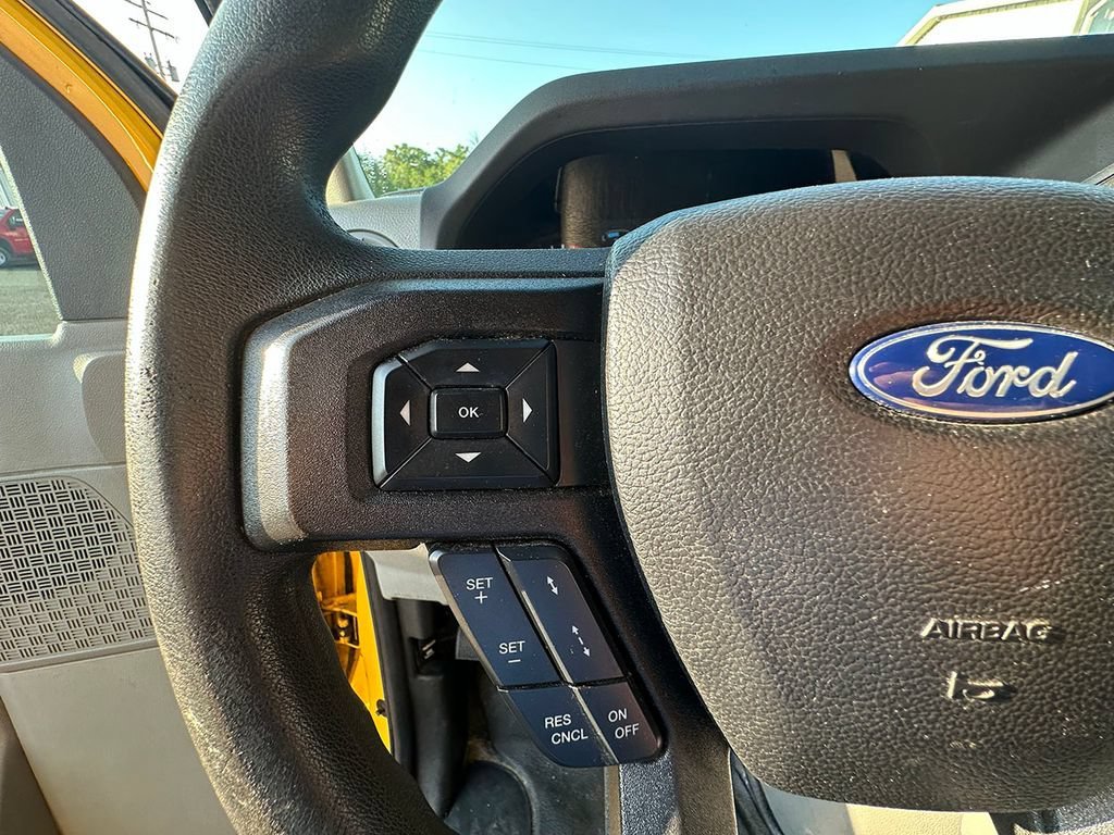 Used 2022 Yellow Ford CUTWY image 31