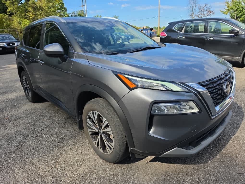 Certified Used 2023 Gun Metallic Nissan SV image 3