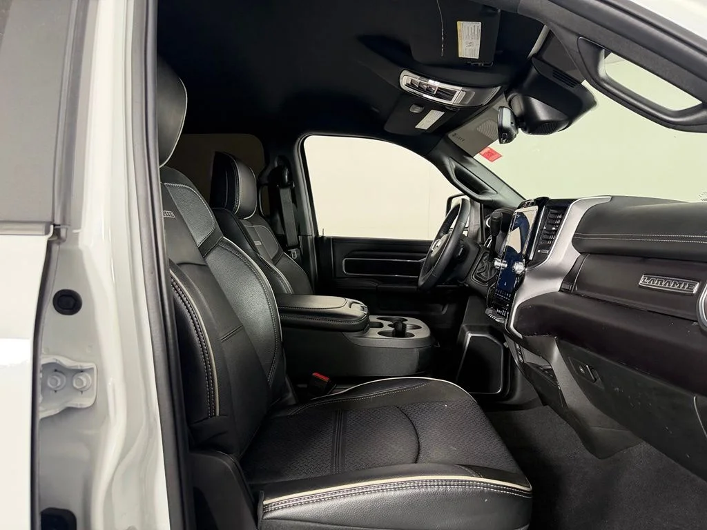 Used 2024 White Ram Laramie image 27
