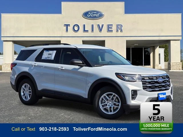 New 2026 Space White Metallic Ford Active image 1