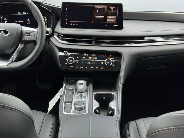 New 2026 RADIANT WHITE INFINITI Luxe FWD image 29
