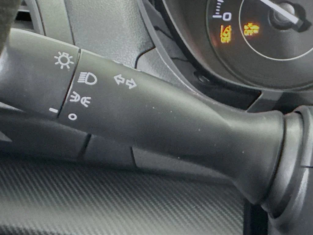 Used 2021 Blue Subaru Base image 12