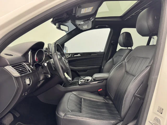 Used 2018 Polar White Mercedes-Benz GLE 350 image 18