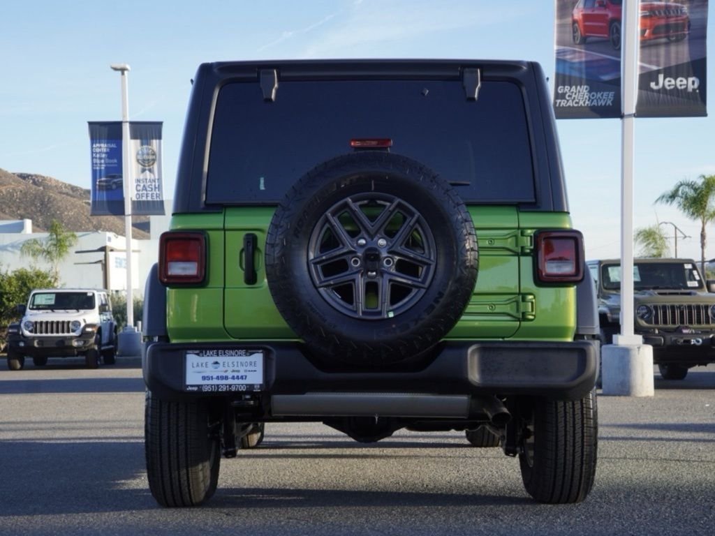 New 2026 Mojito Clear-Coat Exterior Paint Jeep Sport S image 4