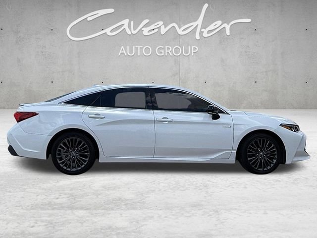 Used 2019 Beige Toyota XSE image 17