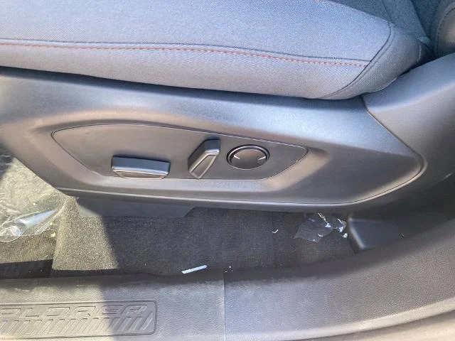 New 2026 Carbonized Gray Metallic Ford Active image 13