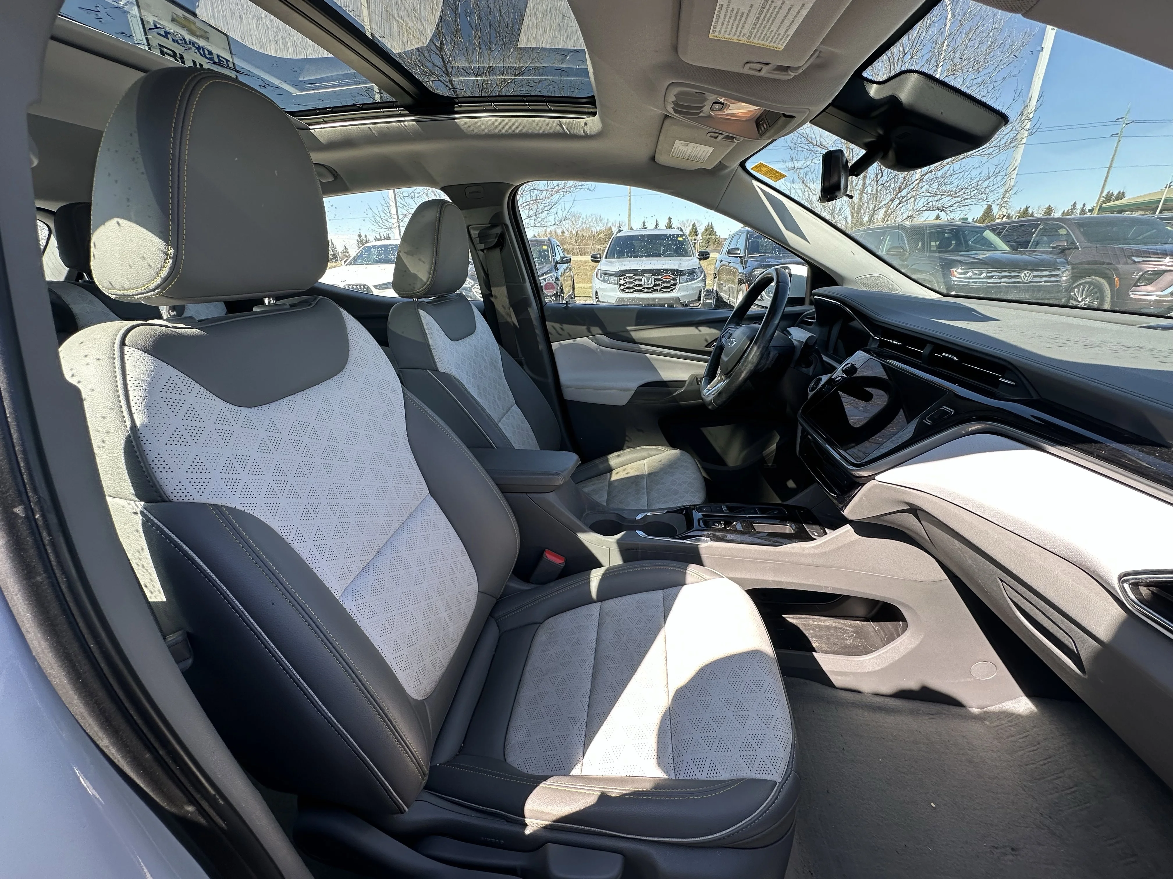 Certified Used 2023 White Chevrolet Premier image 19