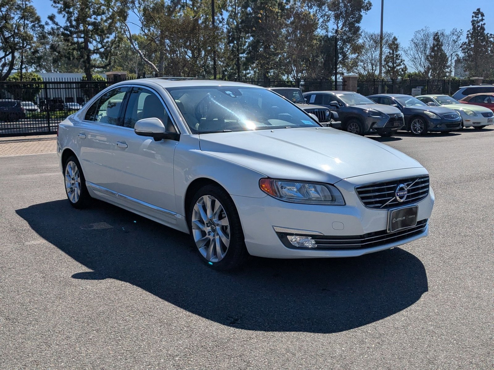 Used 2015 Volvo S80 Base with VIN YV140MAKXF1186782 for sale in Cerritos, CA