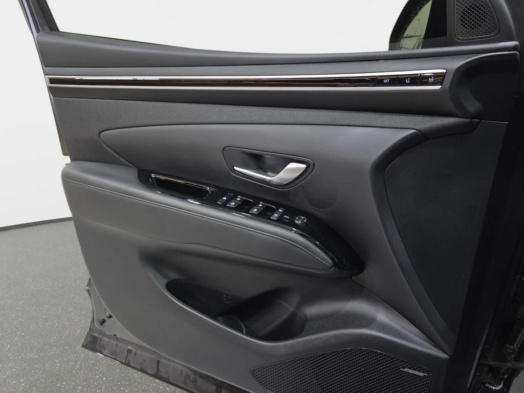 Used 2022 Gray Hyundai Limited image 30