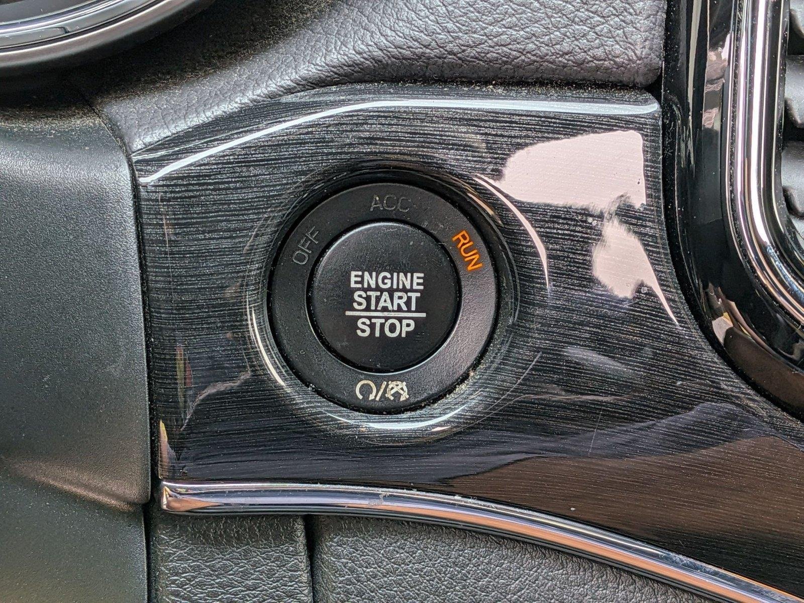 Used 2021 Sting-Gray Clearcoat Jeep Trailhawk image 14