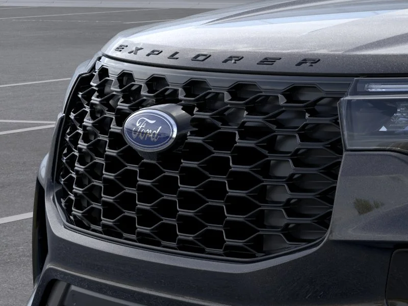 New 2026 Agate Black Metallic Ford ST-Line image 41
