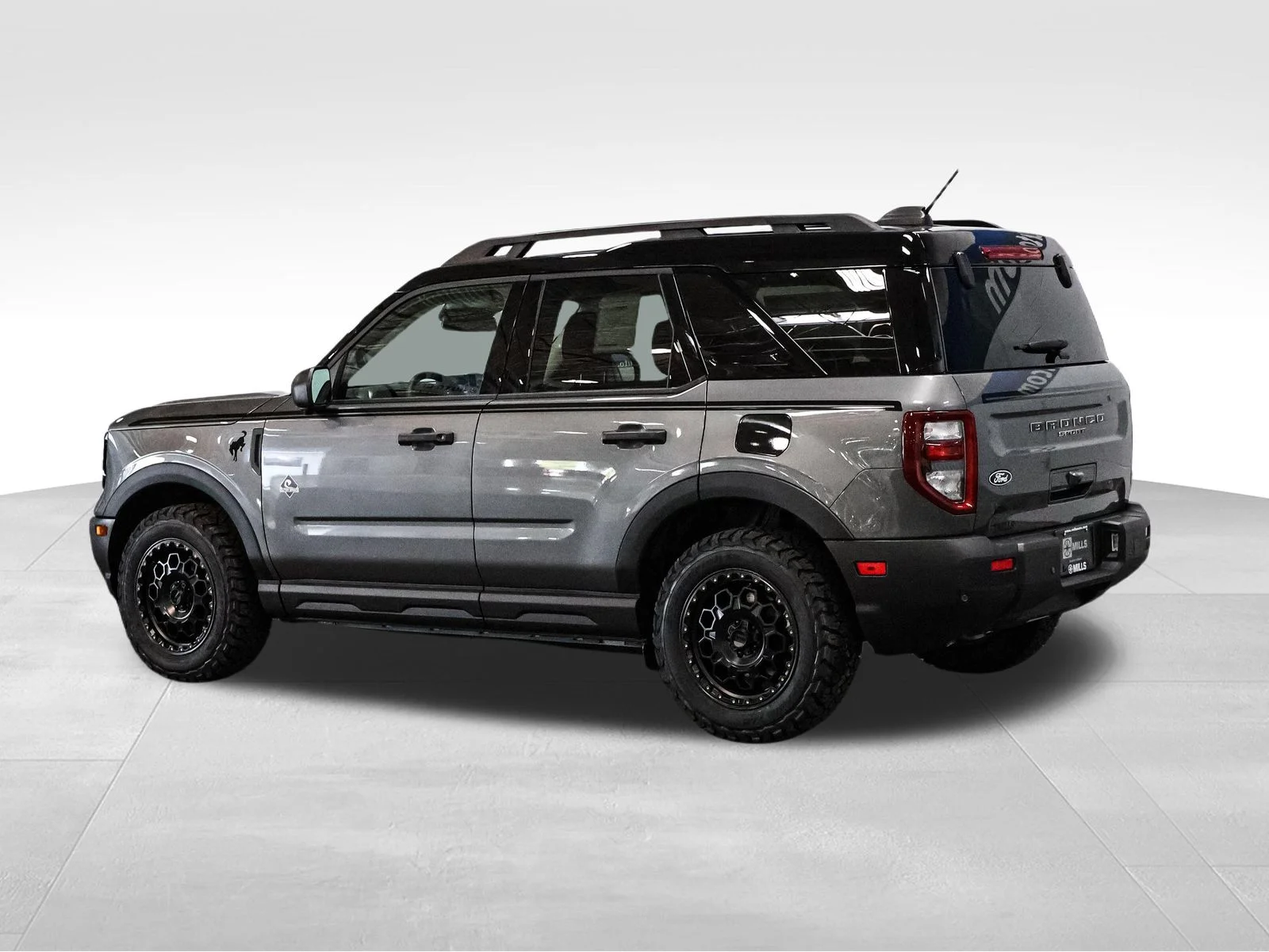 New 2026 Carbonized Gray Metallic Ford Outer Banks® image 4