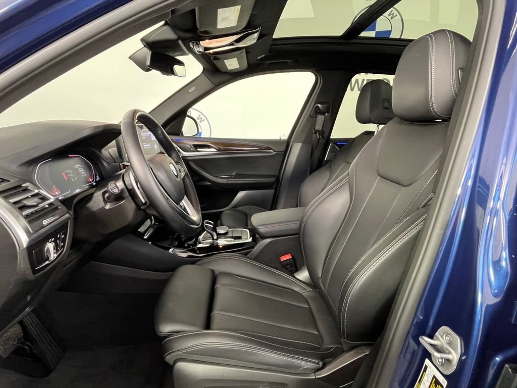 Used 2024 Blue BMW xDrive30i image 20