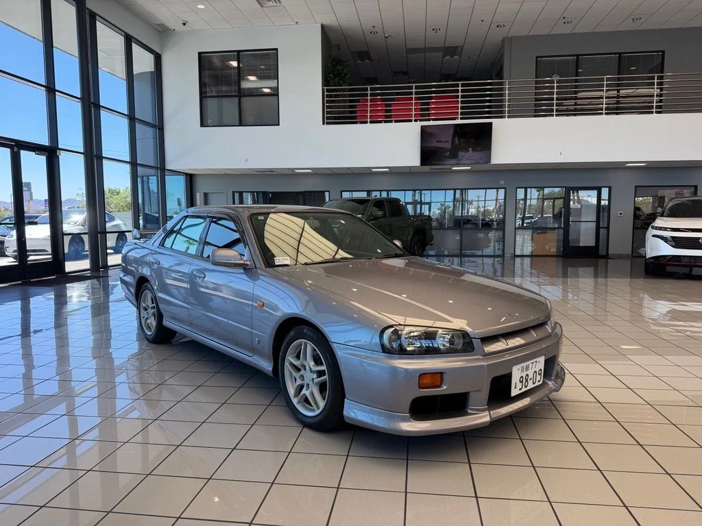 Used 1999 Sparkling Silver Metallic (KV2) Nissan GTX image 3