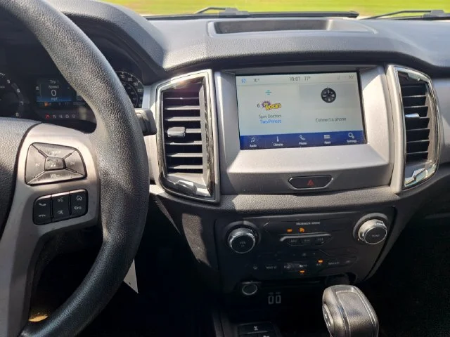Used 2023 White Ford XLT image 17