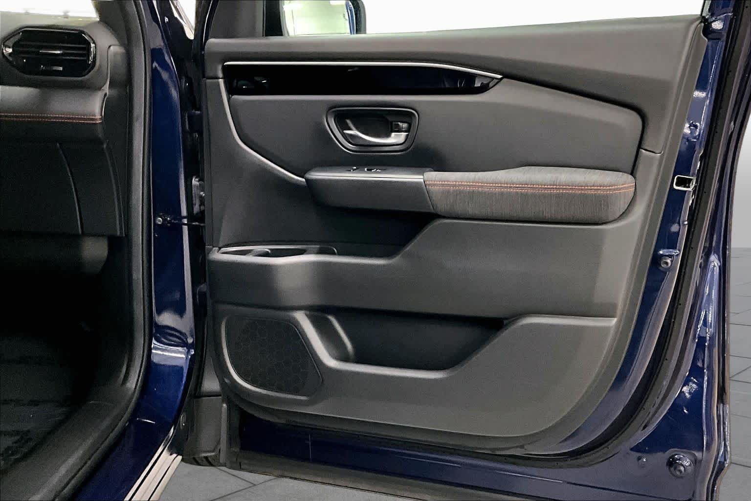 Used 2025 Obsidian Blue Pearl Honda Sport image 22