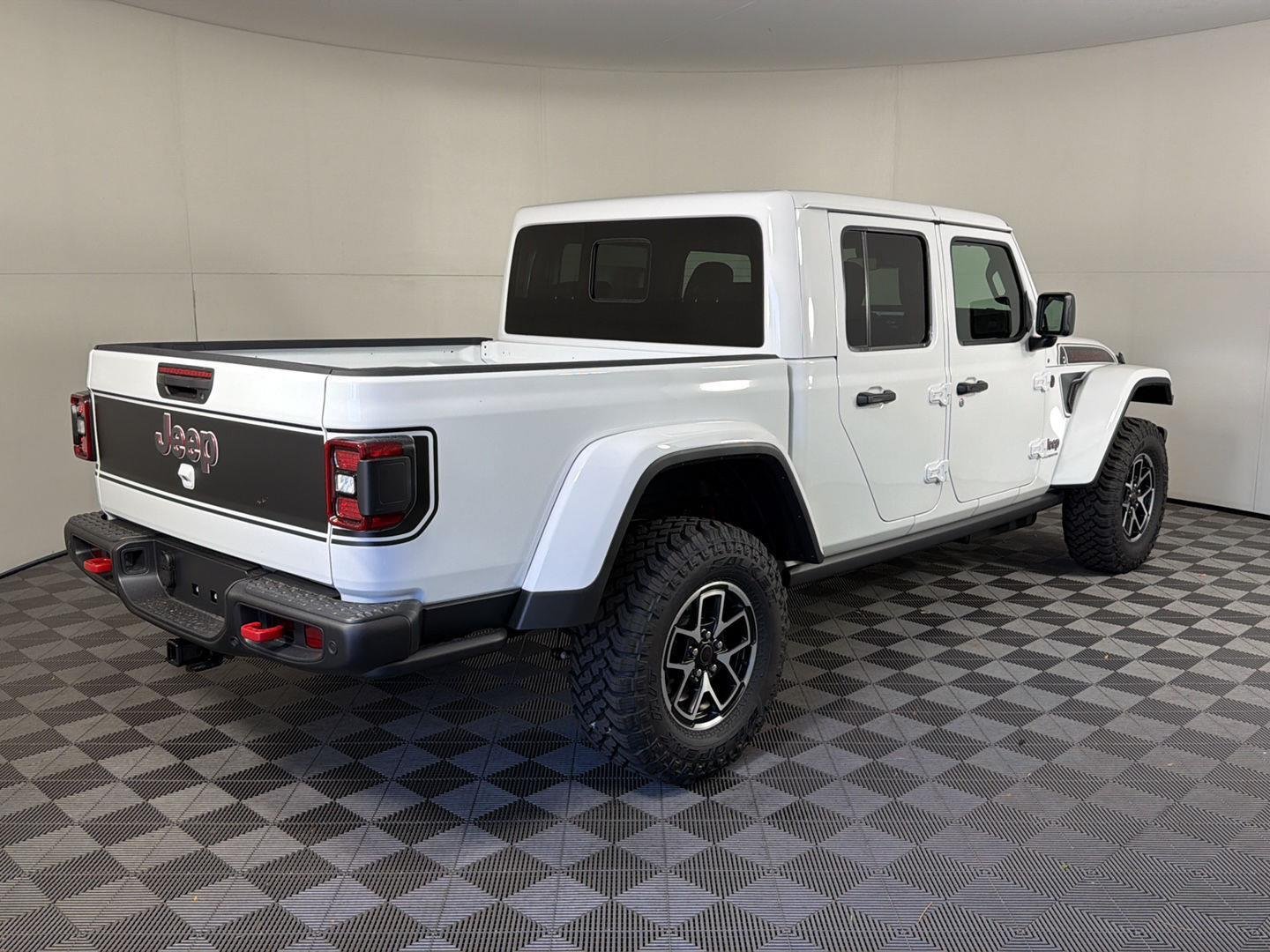 New 2026 Bright White Clear-Coat Exterior Paint Jeep Shadow Ops image 4