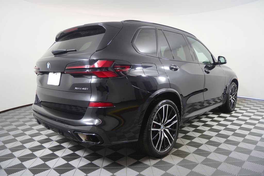 Certified Used 2024 Black Sapphire Metallic BMW xDrive40i image 3